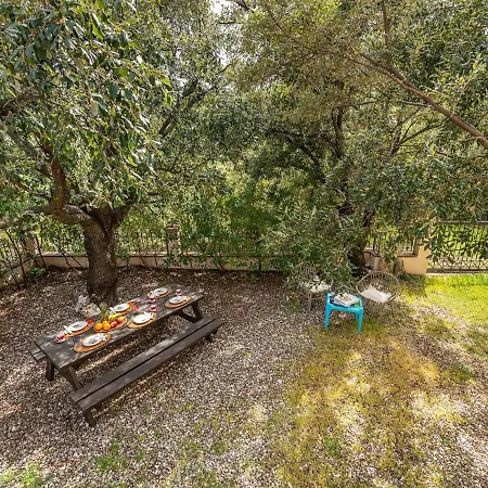 Appartamento Con Giardino *